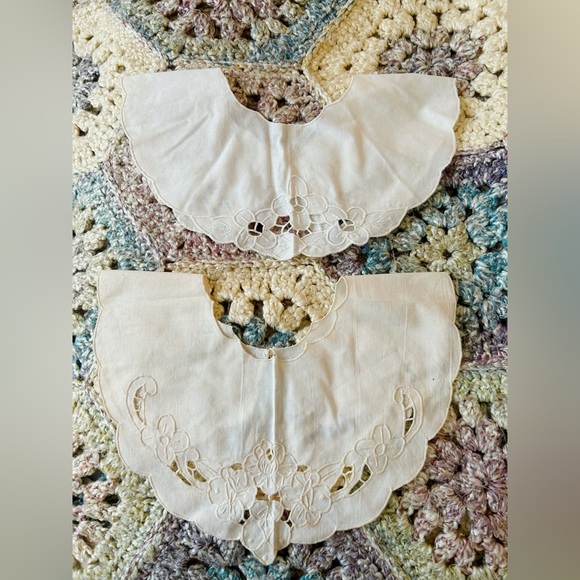 ❗️SOLD❗️Vintage Deadstock Cotton Lace Collars - Picture 2 of 3